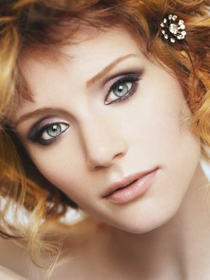 Bryce Dallas Howard Poster 2051297