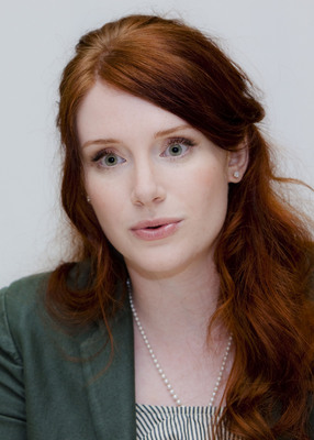Bryce Dallas Howard Poster 2246764