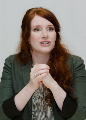 Bryce Dallas Howard Poster 2246767