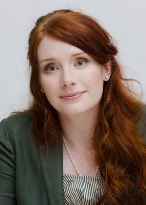Bryce Dallas Howard Poster 2246770