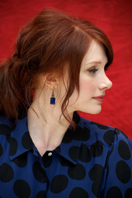 Bryce Dallas Howard Poster 2290450