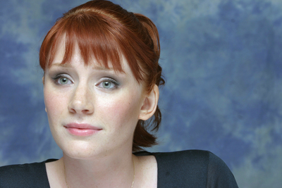 Bryce Dallas Howard Poster 2293978