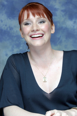 Bryce Dallas Howard Poster 2293981