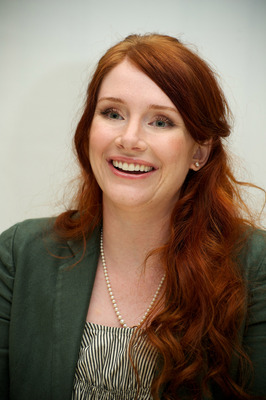 Bryce Dallas Howard Poster 2329954