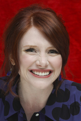 Bryce Dallas Howard Poster 2355460