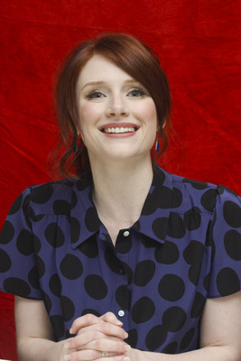 Bryce Dallas Howard Poster 2355461