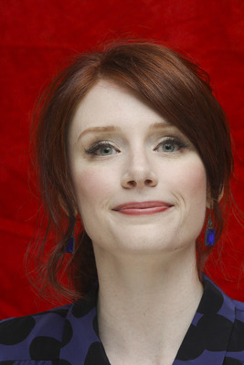 Bryce Dallas Howard Poster 2355463