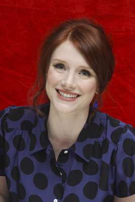 Bryce Dallas Howard Poster 2355466