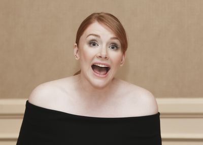 Bryce Dallas Howard Poster 2627386