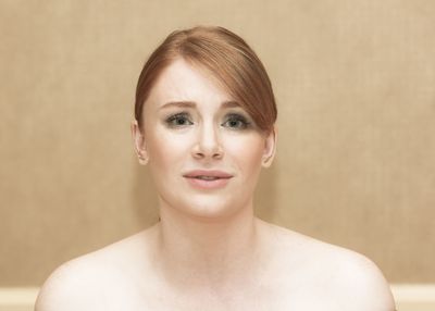 Bryce Dallas Howard Poster 2627414
