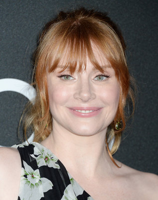 Bryce Dallas Howard Poster 2876328