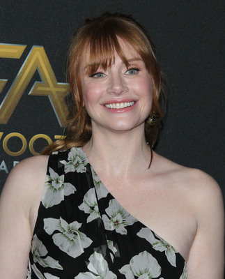 Bryce Dallas Howard Poster 2919797