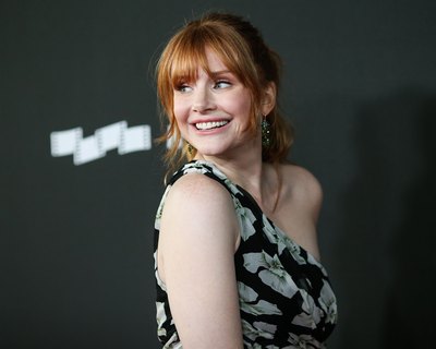 Bryce Dallas Howard Poster 2919820