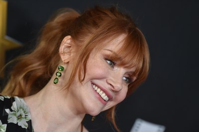 Bryce Dallas Howard Poster 2919823