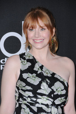 Bryce Dallas Howard Poster 2919840