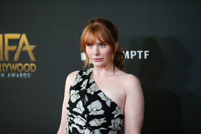 Bryce Dallas Howard Poster 2919854