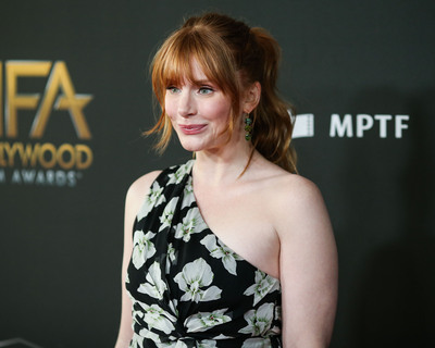 Bryce Dallas Howard Poster 2919890