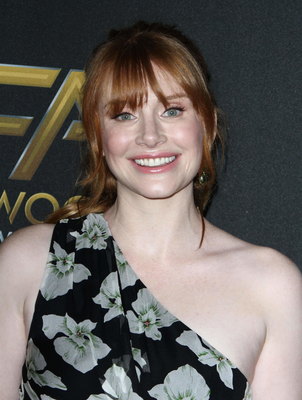 Bryce Dallas Howard Poster 2919924