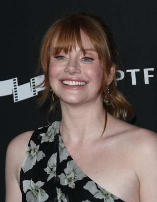 Bryce Dallas Howard Poster 2919927