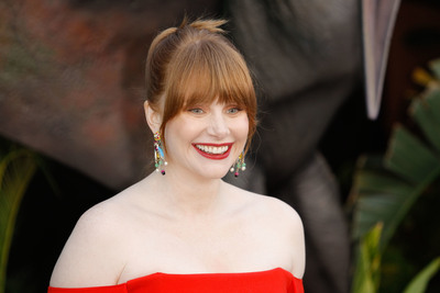 Bryce Dallas Howard Poster 3281138