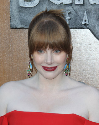 Bryce Dallas Howard Poster 3281165