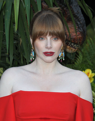 Bryce Dallas Howard Poster 3281180
