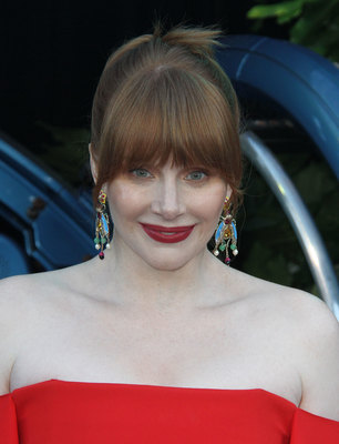 Bryce Dallas Howard Poster 3281268