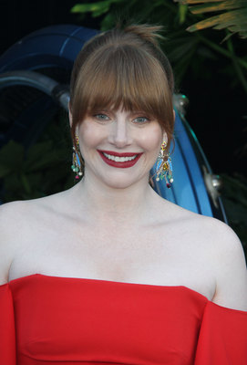 Bryce Dallas Howard Poster 3281291
