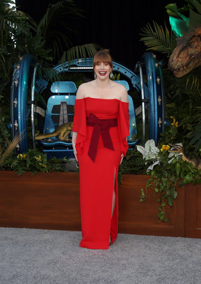 Bryce Dallas Howard Poster 3281332