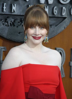 Bryce Dallas Howard Poster 3281374