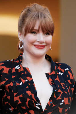 Bryce Dallas Howard Poster 3838427