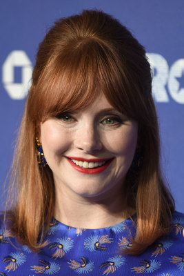 Bryce Dallas Howard Poster 3838466