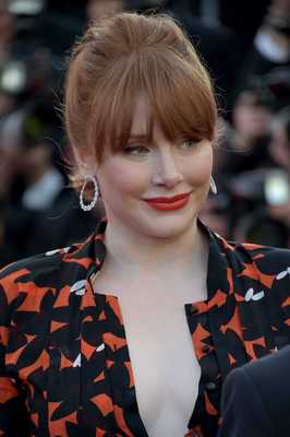 Bryce Dallas Howard Poster 3838470