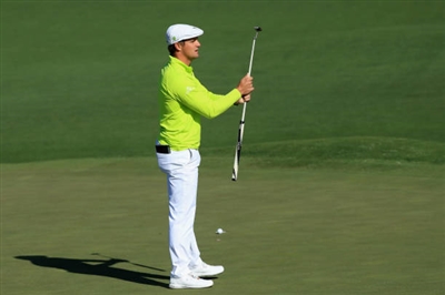 Bryson Dechambeau Poster 3489236