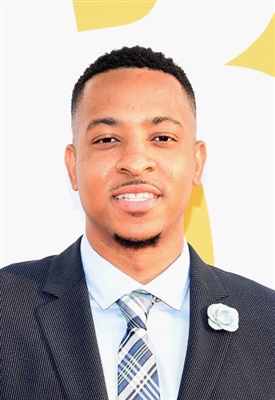 CJ McCollum Poster 3424323