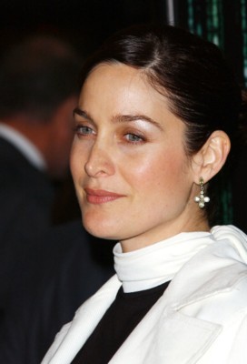 Carrie Anne Moss Poster 1256868