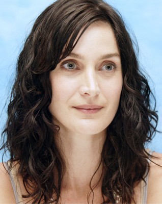 Carrie Anne Moss Poster 1449236