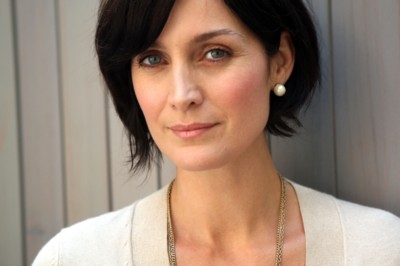 Carrie Anne Moss Poster 1495444
