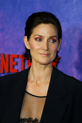 Carrie Anne Moss Poster 3169434