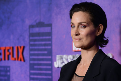 Carrie Anne Moss Poster 3169439