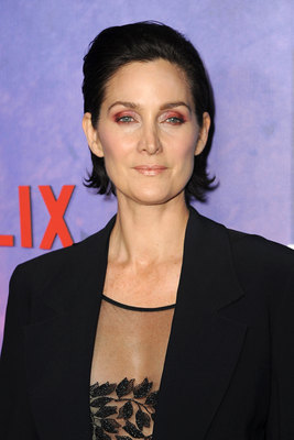 Carrie Anne Moss Poster 3169445