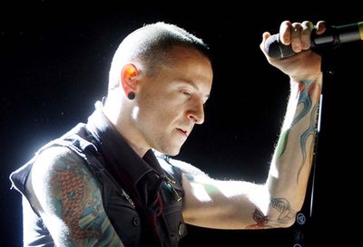 Chester Bennington Poster 2719091