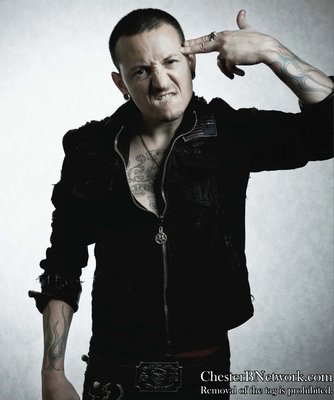 Chester Bennington Poster 2719108