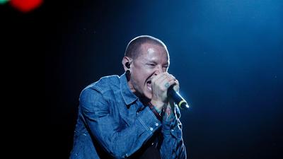 Chester Bennington Poster 2719122