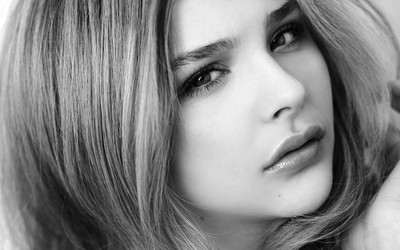 Chloe Grace Moretz Poster 2429775