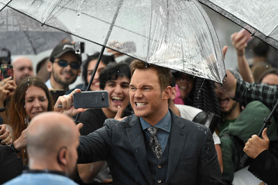 Chris Pratt Poster 3297984