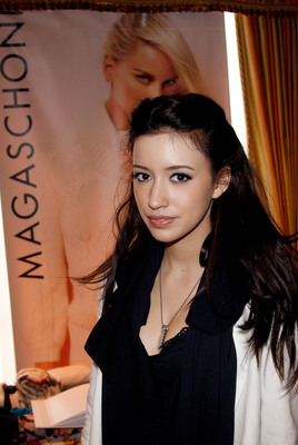 Christian Serratos Poster 1924193