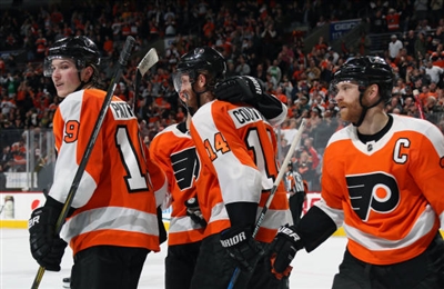 Claude Giroux Poster 3530333