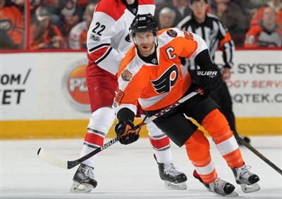 Claude Giroux Poster 3530381