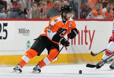 Claude Giroux Poster 3530382